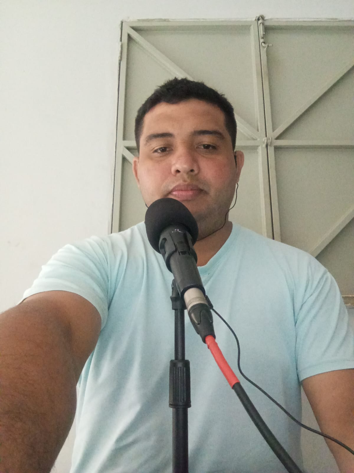 FRANCISCO SANTOS